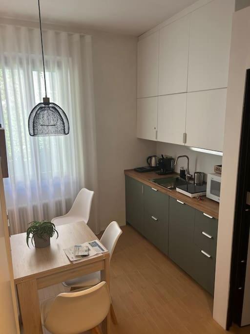 Domus Campo De Fiori Apartamento